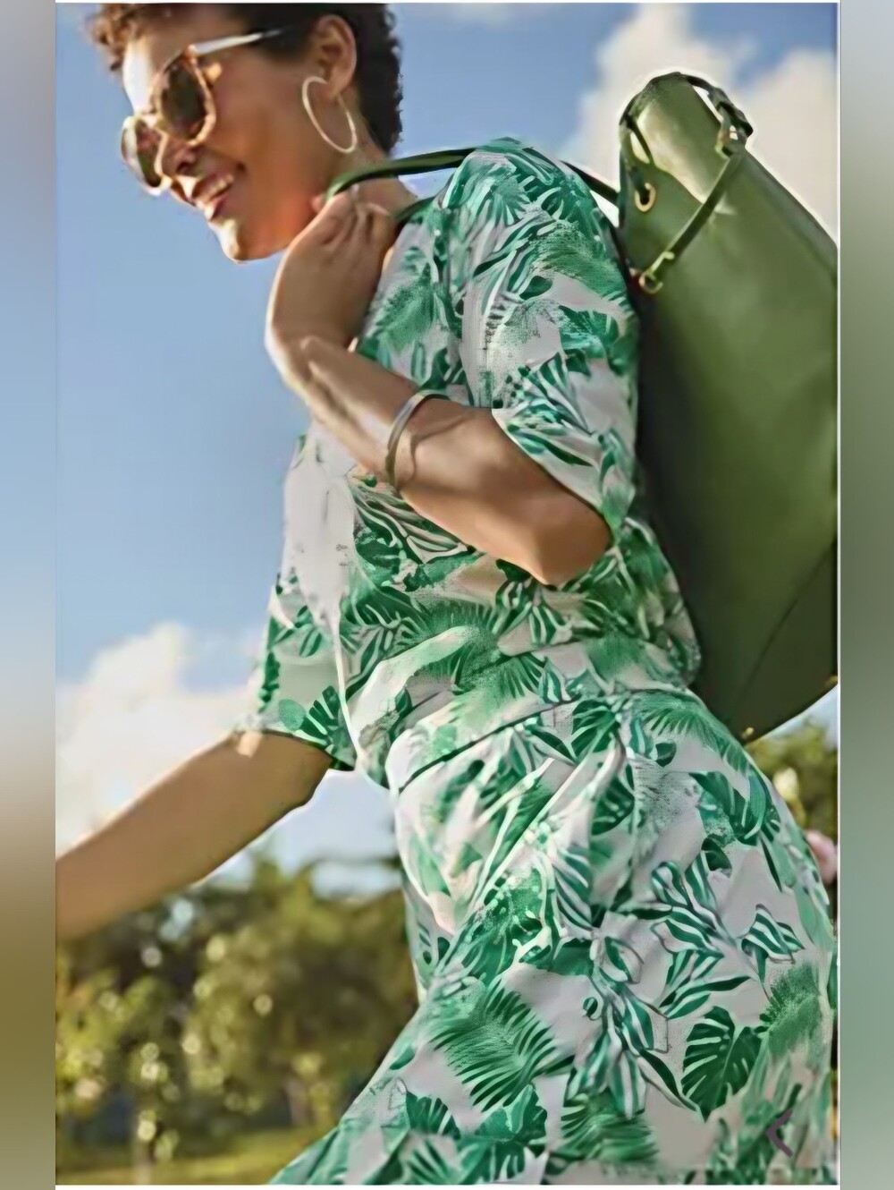 Susan Graver Medium Butterknit Green & White Leaf Print V-Neck Top